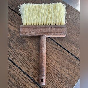 Vintage Large Paint Wallpaper Masonry Brush Wood Handle Large Bristle Country